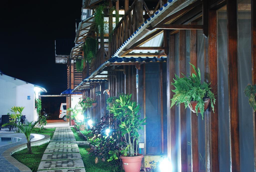 Hotel Utueane Leticia Dış mekan fotoğraf